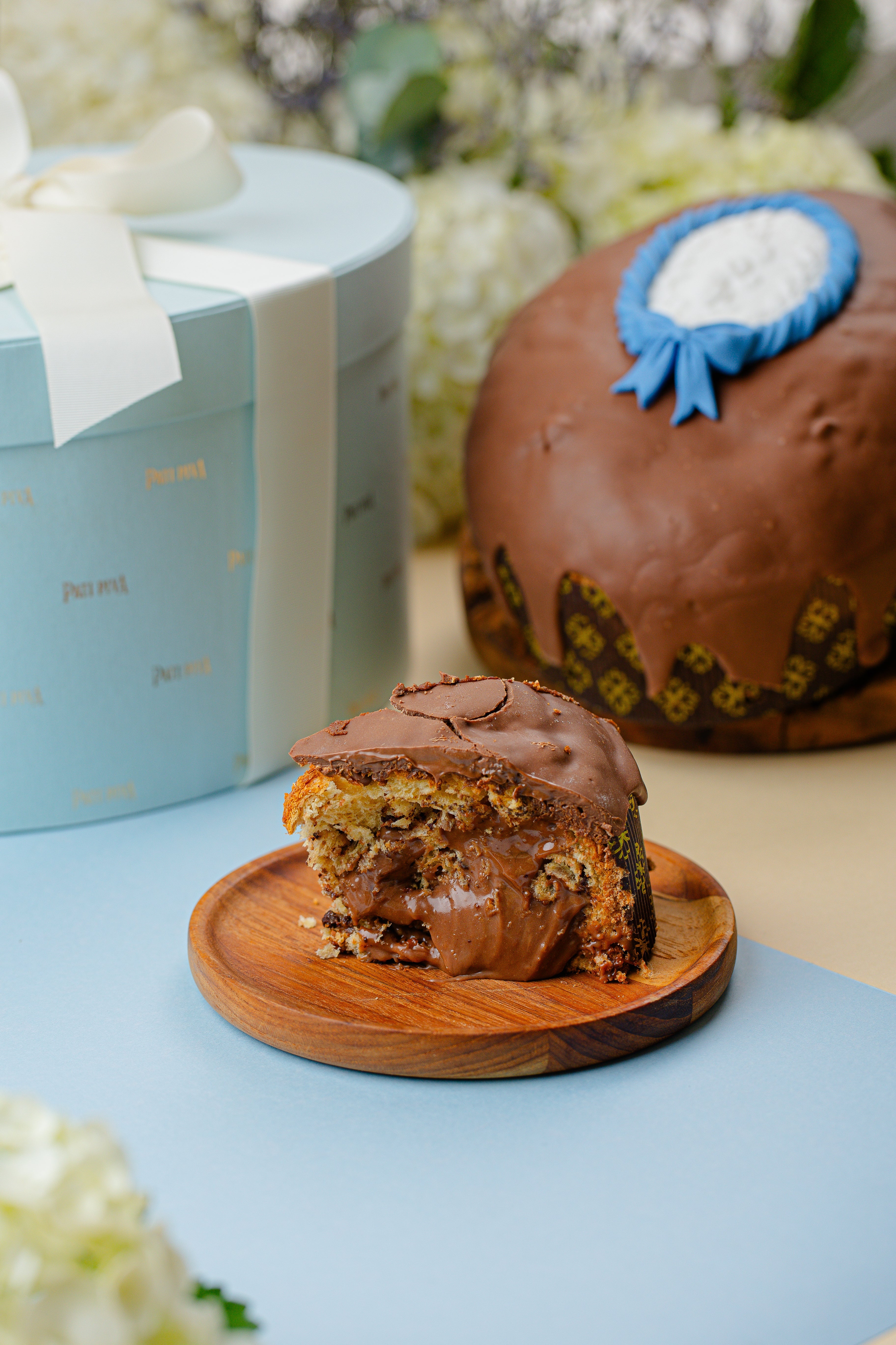 Colomba Pascal Decorada - Com Recheio de Brigadeiro